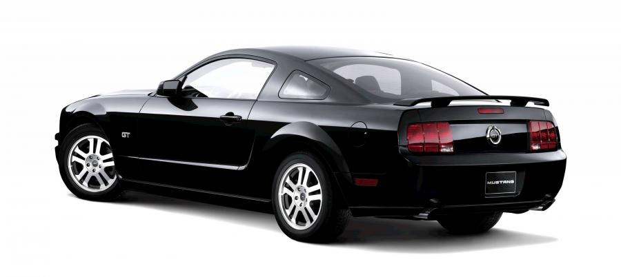  Ford Mustang GT 2005 года  (фото 164 из 209)